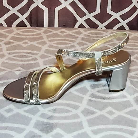 Naturalizer Vanessa Slingback Heel Sandals Silver Size 10 US | 40 EUR | 7 UK - Picture 8 of 15
